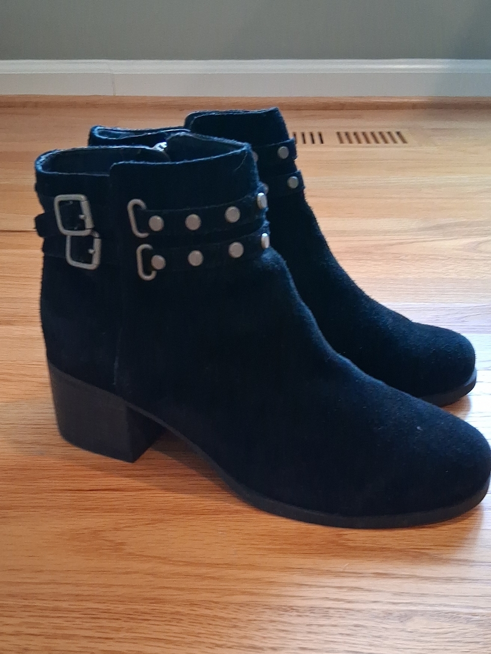 Koolaburra Black Suede Ankle Booties with Studded Buckle Straps. Women's 9